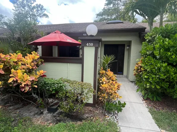450 Knollwood Court, Royal Palm Beach, FL 33411