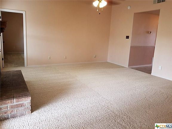 4th image of 4303 Greenlee Dr