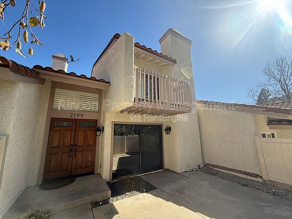 2nd image of 2199 Olivewood Dr