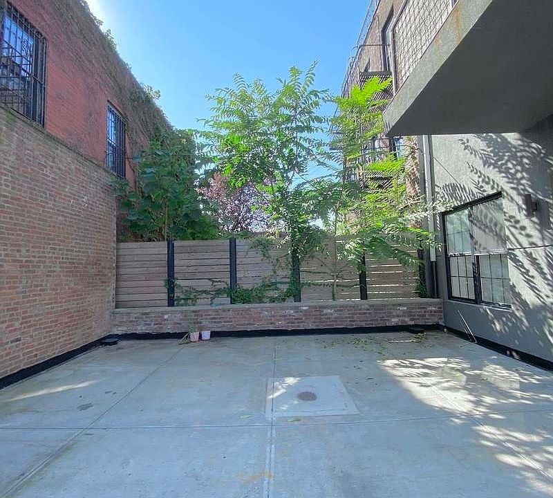 1st image of 194 Montrose Ave #1AA