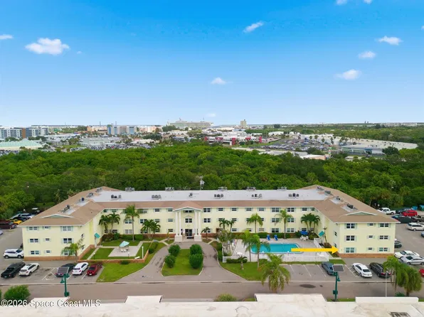 230 Columbia Dr APT 104, Cape Canaveral, FL 32920