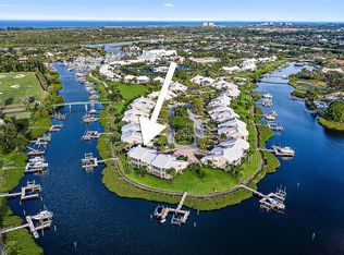 2703 Captains Way, Jupiter, FL 33477