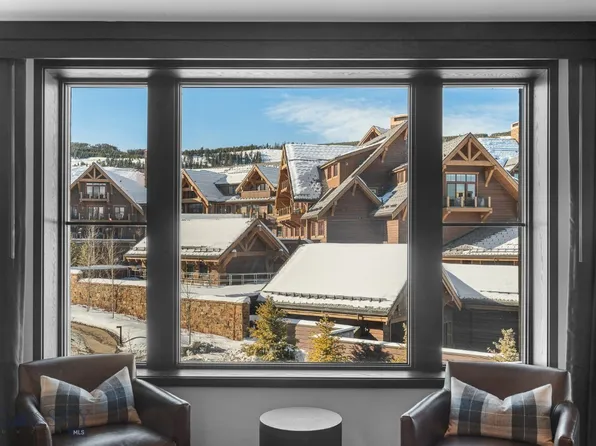 824 Settlement Trl #21B, Big Sky, MT 59716