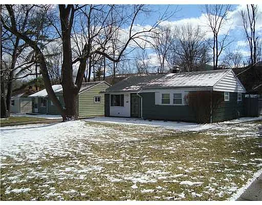 918 Ridgedale Rd photo 1