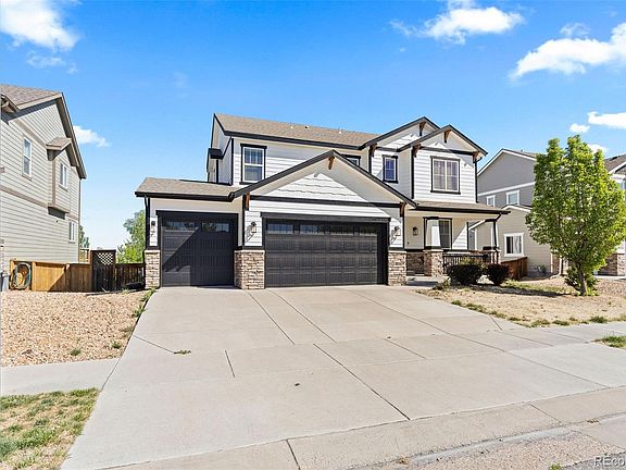4th image of 15511 Village Circle