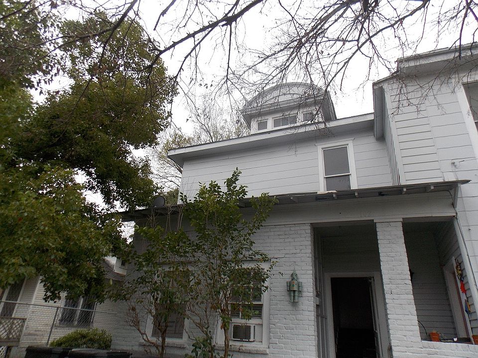 Building Photo 4