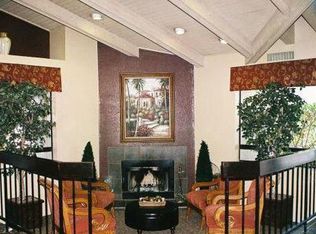 La Estancia Apartments, Tempe, AZ 85283