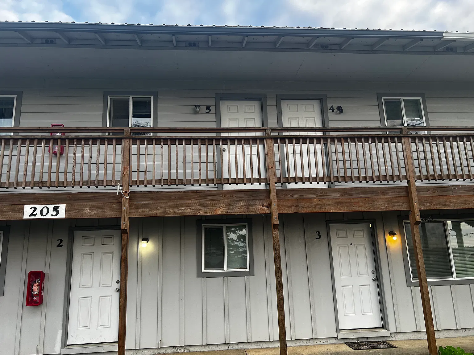 2 bed, 750 sqft, $1,225 — Photo 2