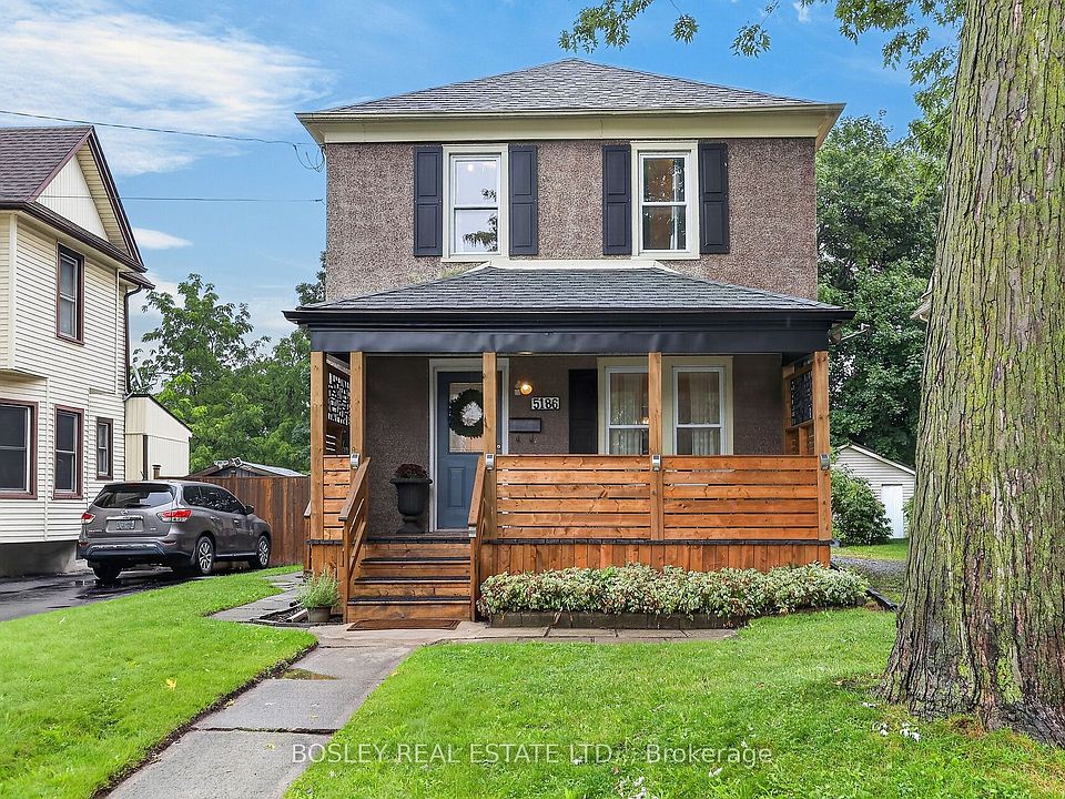 1st image of 5186 McGlashan Cres