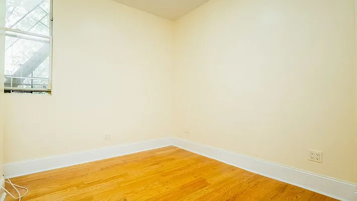 Rented by Nooklyn NYC LLC | media 10