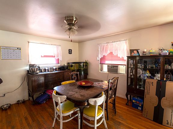 4th image of 8 Miriam Dr