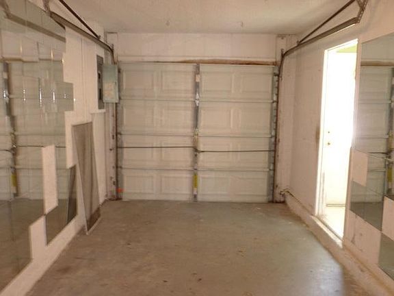 3rd image of 171 Plumage Ln