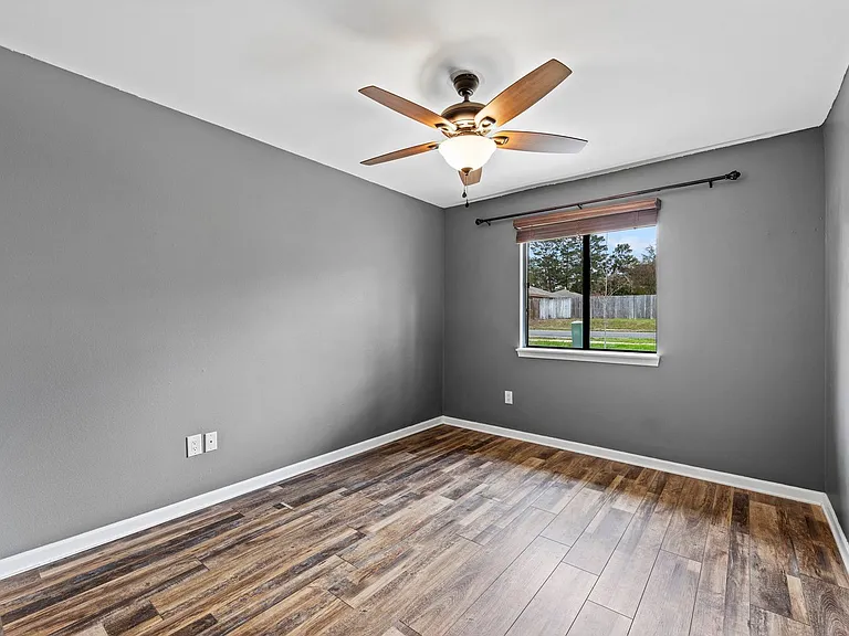 429 Springwood Way — Photo 8