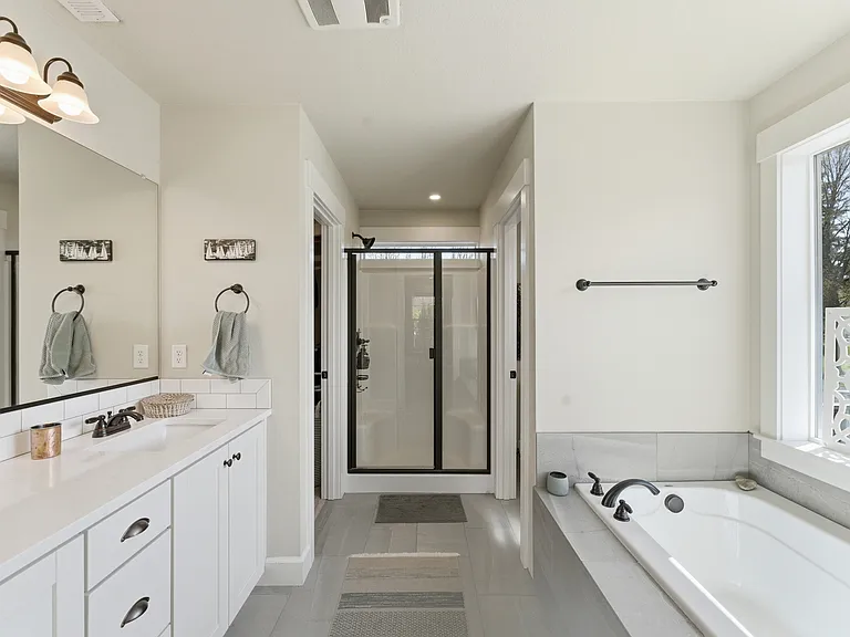 7340 N Stanford Ave #A — Photo 14