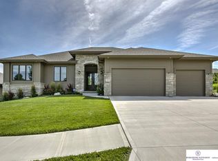 3223 S 186th St, Omaha, NE 68130