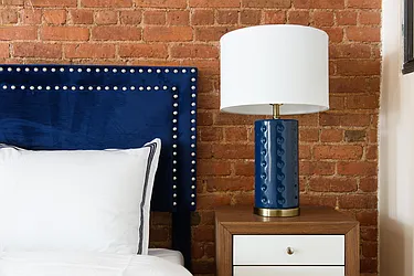 Rented by ER (DO NOT USE)