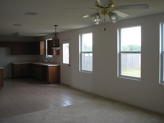 5th image of 828 Bessemer Dr