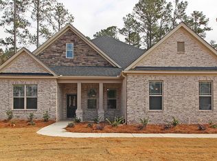 432 Prague Way, Hampton, GA 30228