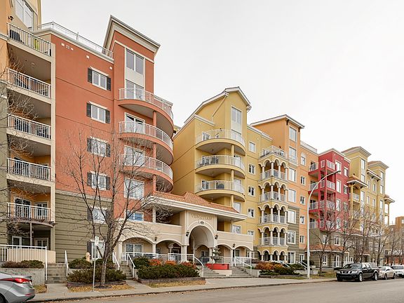2nd image of 10333 112th St NW #206