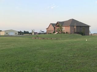 1376 N Argonia Rd, Milton, KS 67106