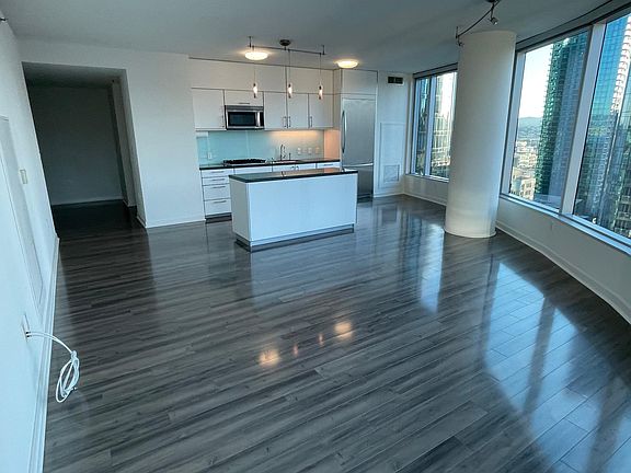 3rd image of 301 Main St #29G