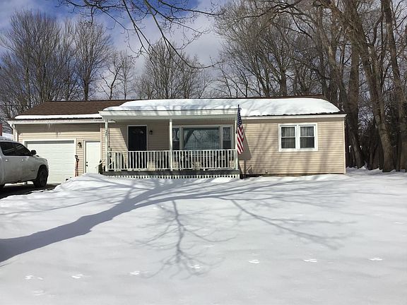 2nd image of 28 Whitford Ave