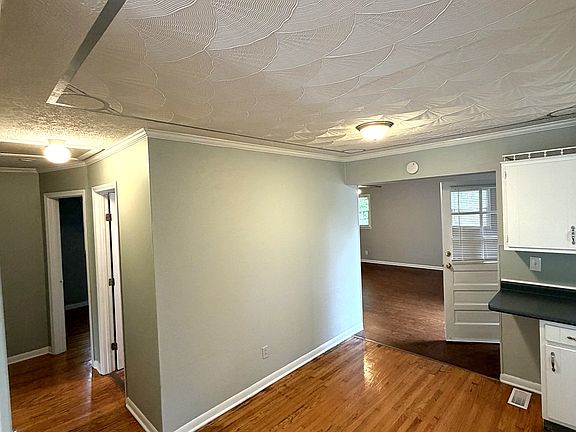 4th image of 5607 Minyard Dr