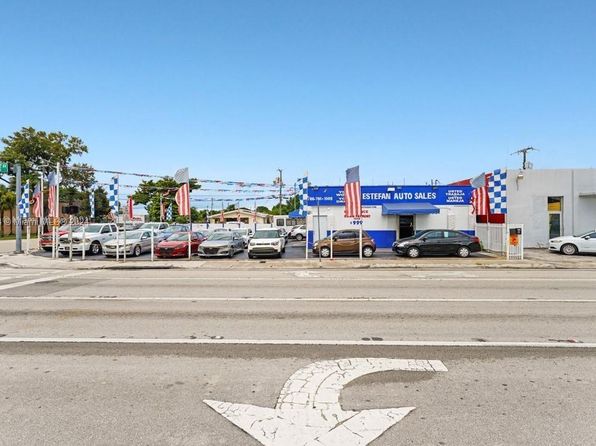 hialeah-florida-43955693 picture