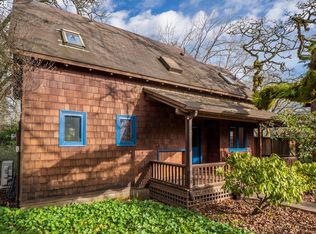 211 Spyglass Dr, Eugene, OR