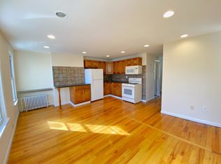 640 4th Ave #3, Brooklyn, NY 11232