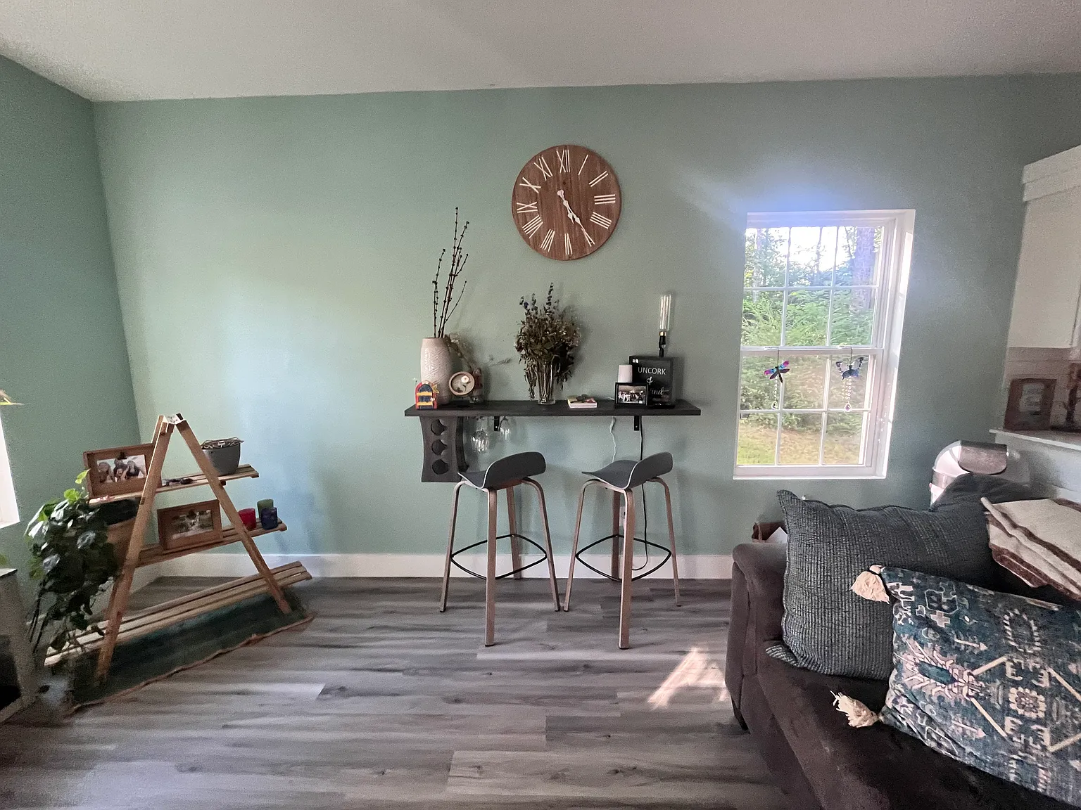 524 Asbury Dr — Photo 4