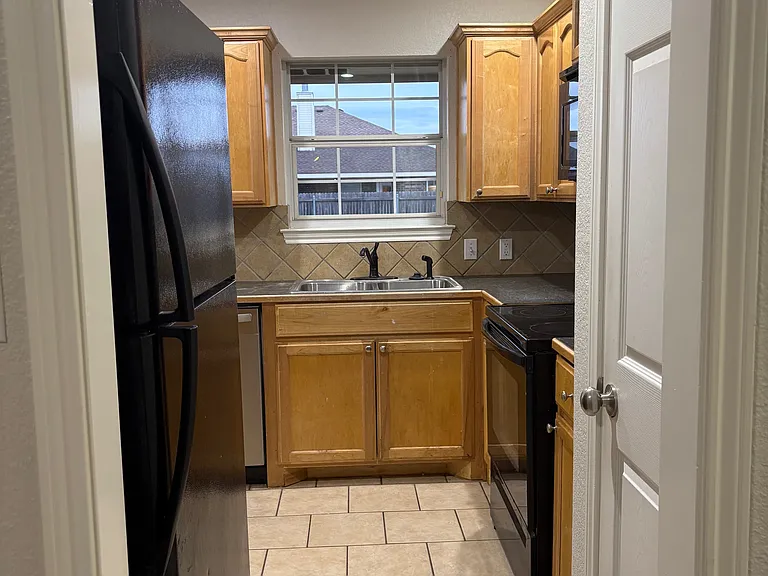 210 Sugarloaf Ave — Photo 7
