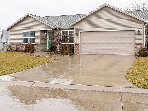 2nd image of 2012 Southridge Dr