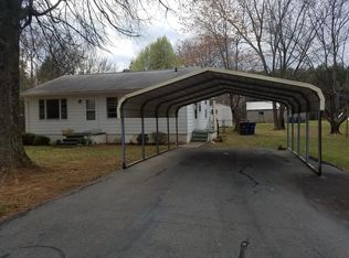 4582 Herry St, Winston Salem, NC 27105