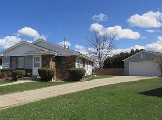 7675 W Hustis St, Milwaukee, WI 53223