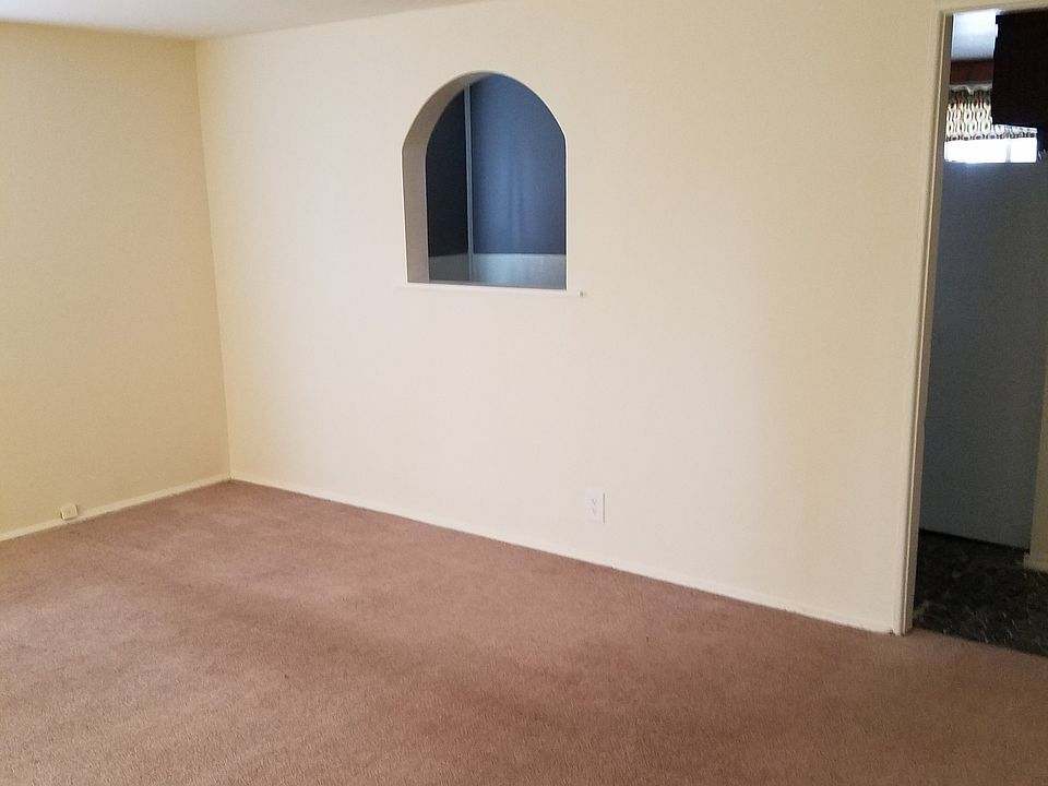2nd image of 3525 N Audubon Rd