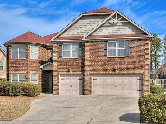 3rd image of 3074 Parkridge Drive
