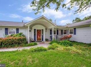 3900 Chapel Forge Dr, Bowie, MD 20715