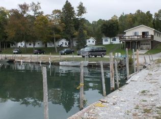 32033 E Tourist Rd, Drummond Island, MI 49726