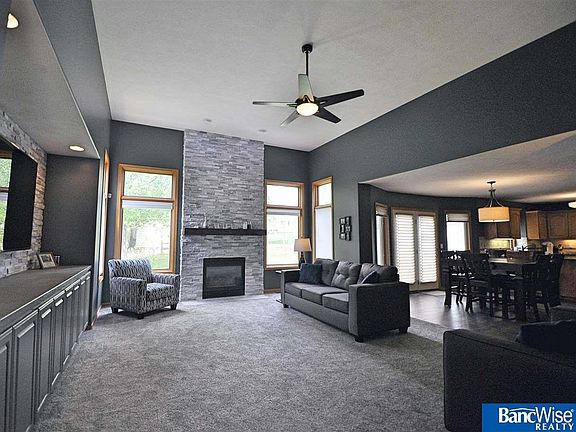 3rd image of 4330 Birch Creek Dr