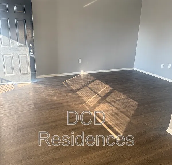 311 S Betty Ln #32 — Photo 5