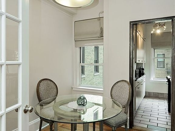 5th image of 77 Park Ave #14A
