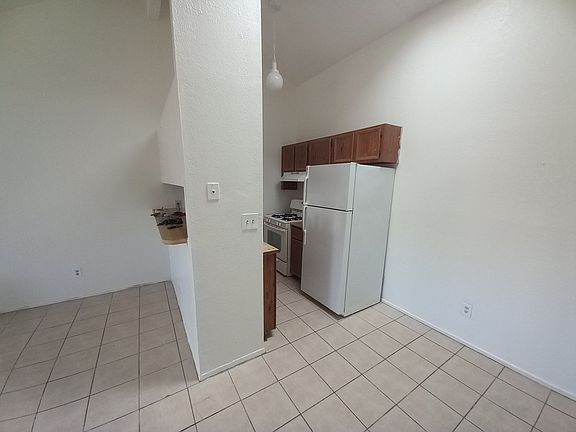 5th image of 8158 Saint Andrew Ln APT D