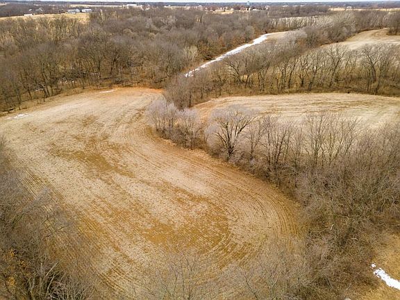 5th image of 15811 Short Ln