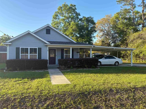66 Brewster Rd, Crawfordville, FL 32327