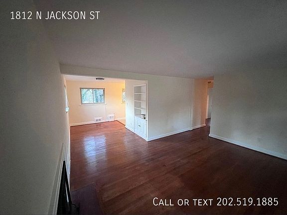 4th image of 1812 N Jackson St