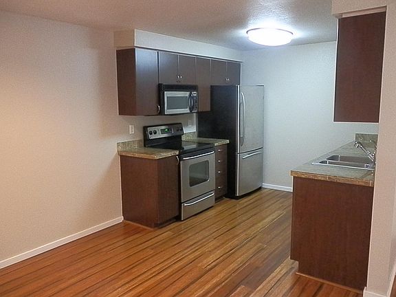 4th image of 929 3rd Ave APT F103