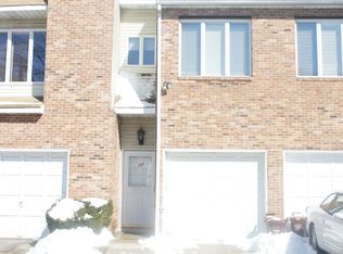 27 Arthur Ct, Staten Island, NY 10310