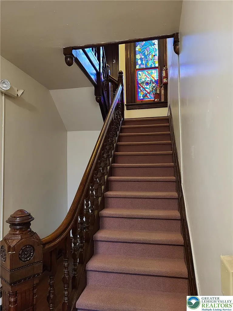 1 bed, 1.0 bath, 500 sqft, $1,299 — Photo 4
