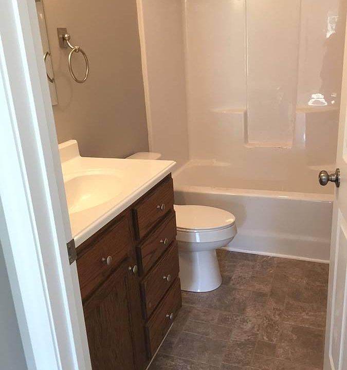 2nd image of 100 Claude Dr